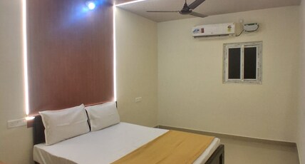 AURO'S FUSION RESIDENCY Room Type - STANDARD ROOM (L series)