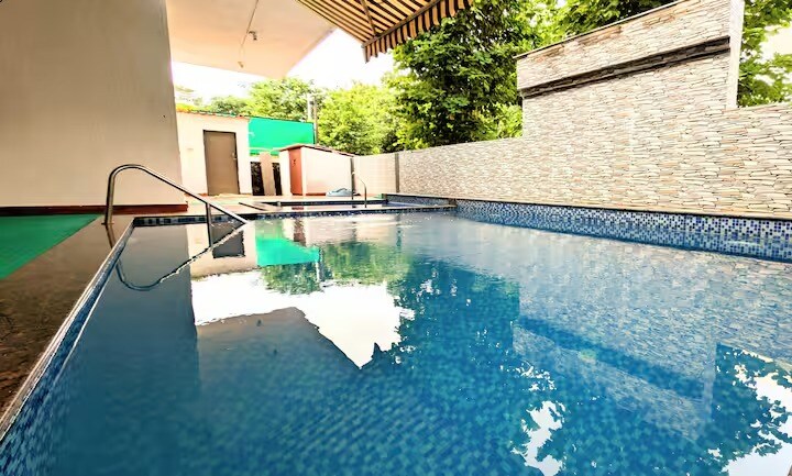 Villa 47 (Pure Veg) by Bungalows in Lonavala - Tap to explore photos