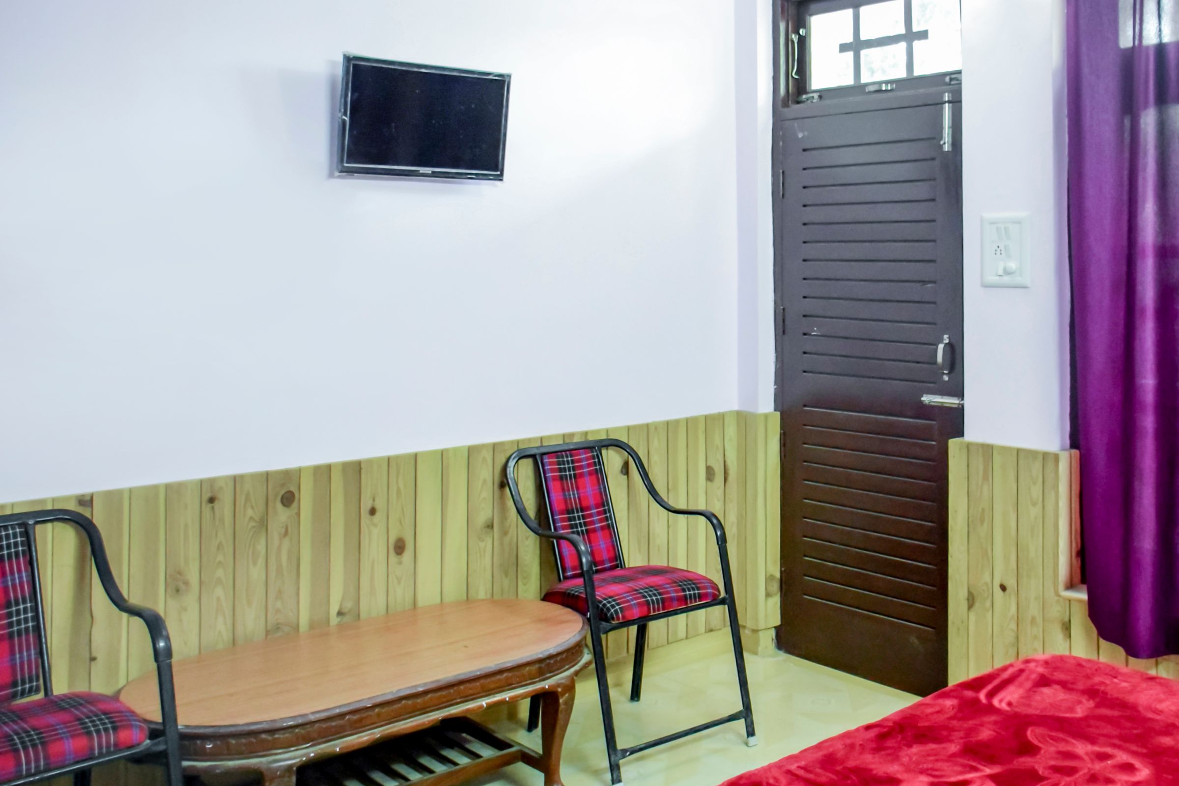 Anchal Guesthouse - Tap to explore photos
