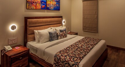 Kuber Mandovi Bay Room Type - Luxury Suite with Sea View
