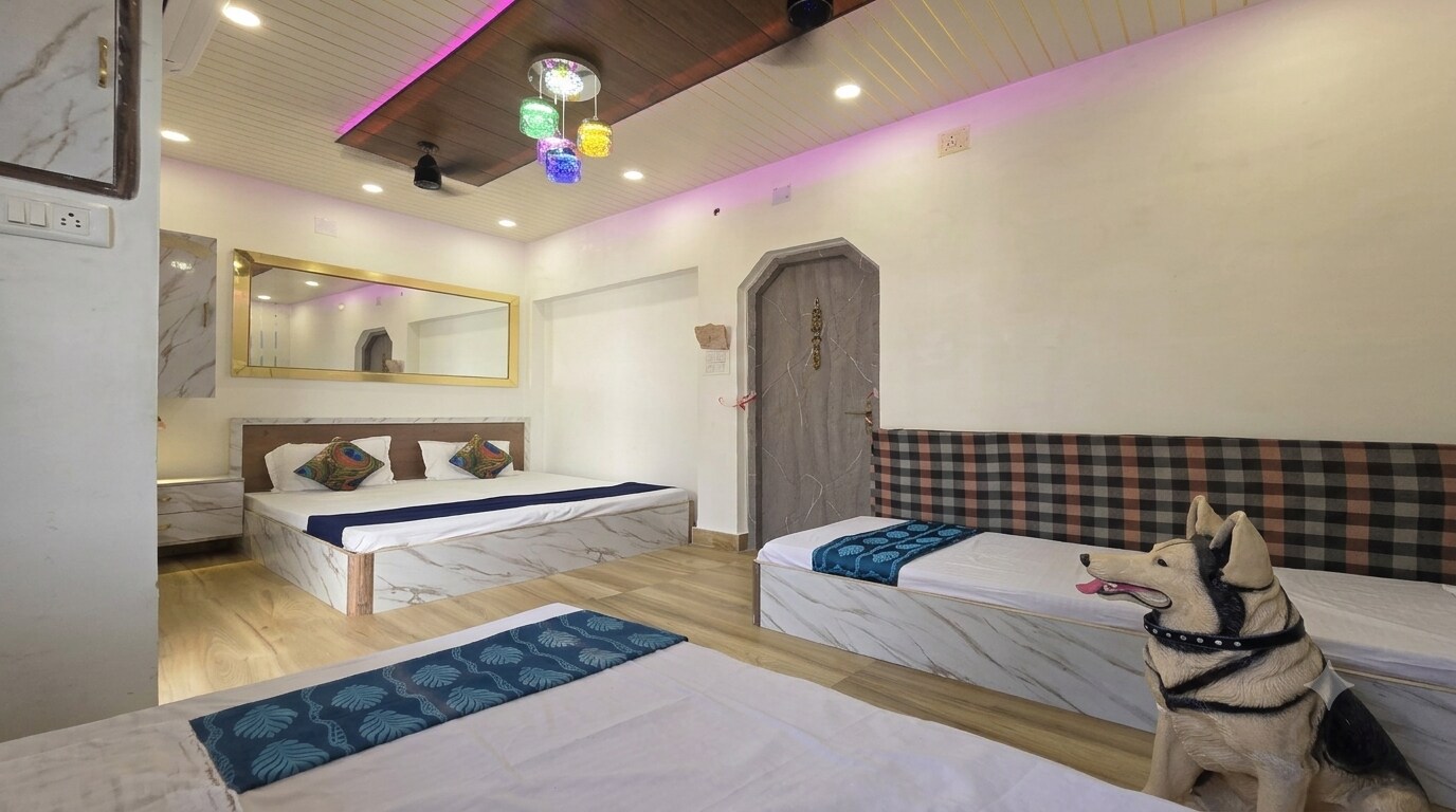 Shiv Ganga hotel - Tap to explore photos