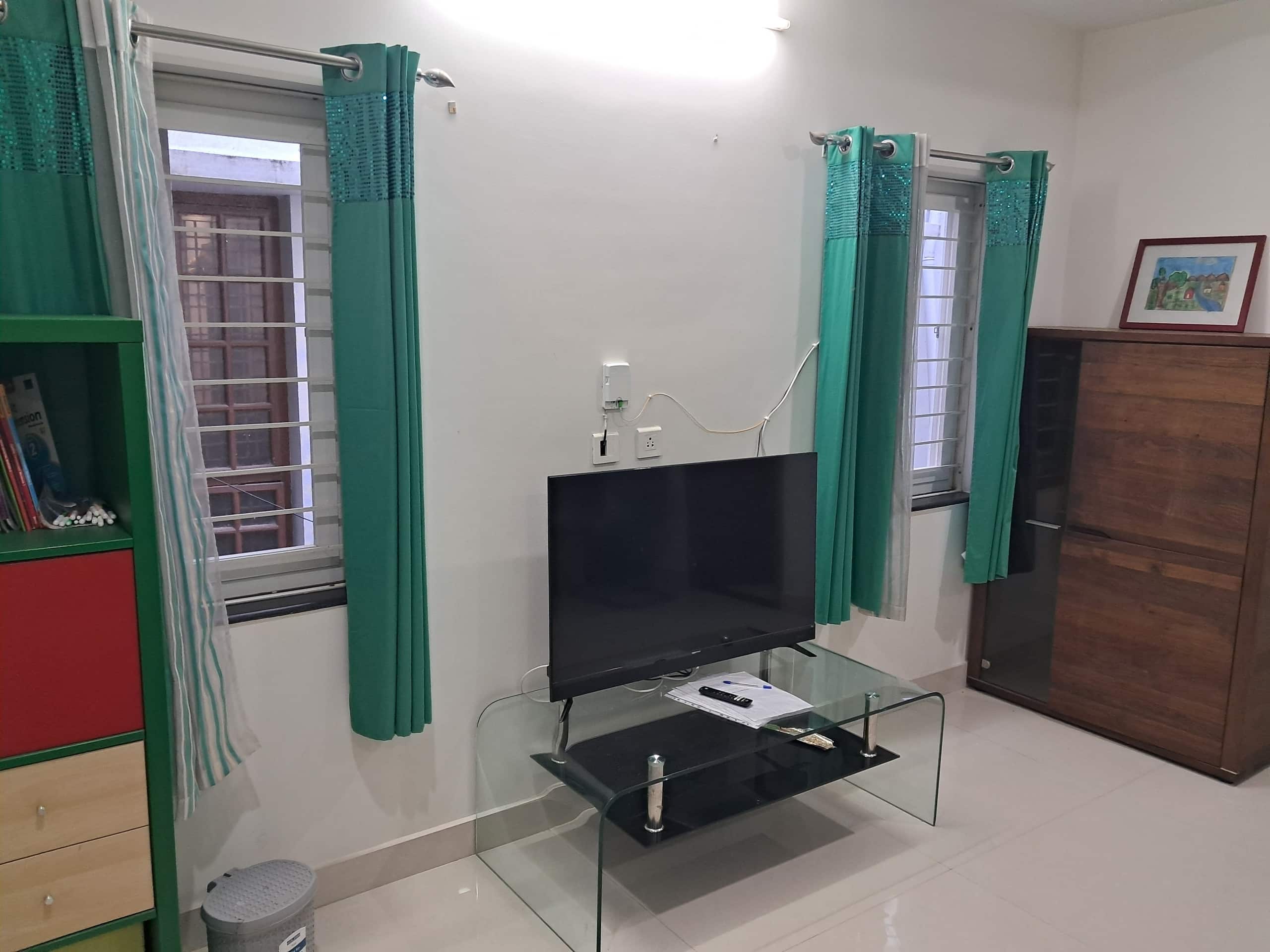 2BHK house near KPHB Hyderabad - Tap to explore photos