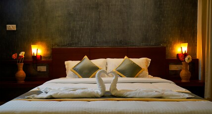 KURUVA ISLAND RESORT & SPA Room Type - Honeymoon Cottage with Plunge Pool
