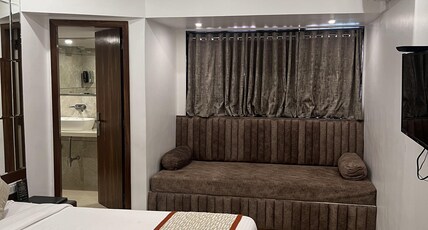 Hotel Supreme Room Type - Superior  Room