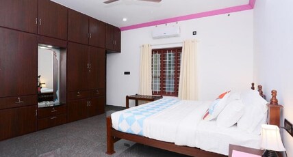 Bougainvilla Homestay Room Type - Deluxe Double Room