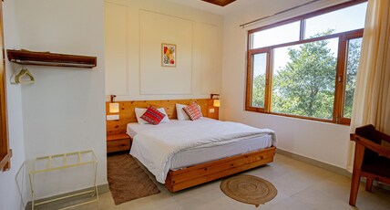 TLO Bir Room Type - King Room with Panaromic Mountain View