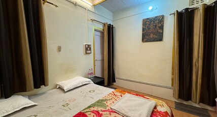 Golden Lodge Room Type - DOUBLE BED NON AC ROOM WITH ATTACHED BATHROOM