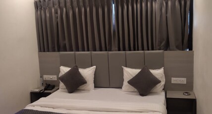 Hotel Selfie Inn Room Type - Deluxe Ac Hotel Selfie Inn Room Type - Deluxe Ac