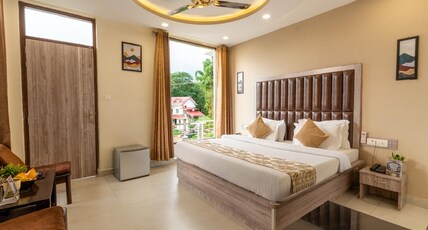 The Ortus Residency Room Type - Deluxe Room with Balcony and Mountain View The Ortus Residency Room Type - Deluxe Room with Balcony and Mountain View