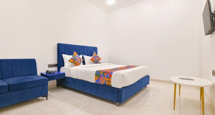FabHotel Saraca Inn Room Type - Deluxe Room