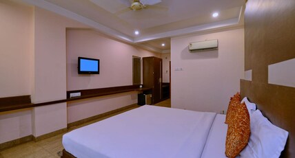 Relax INN Hotel & Resort Room Type - Executve Room