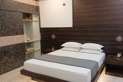 Vivara banquet hall and home stay