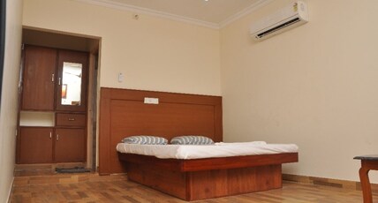 Altis Lodge RS Room Type - DOUBLE NON AC