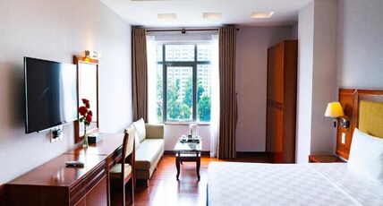 G8 Diamond Hotel Saigon Room Type - Deluxe Triple City View