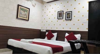 Hotel Miland Palace Room Type - Deluxe Room Hotel Miland Palace Room Type - Deluxe Room