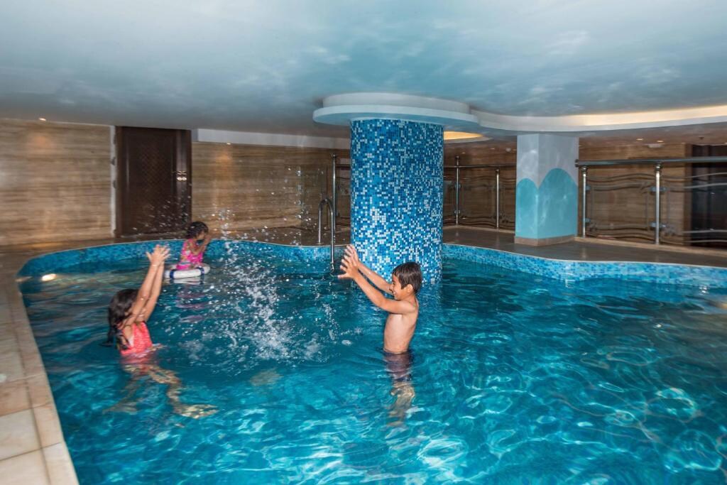 Boudl Mahayel Asir Hotel - Tap to explore photos