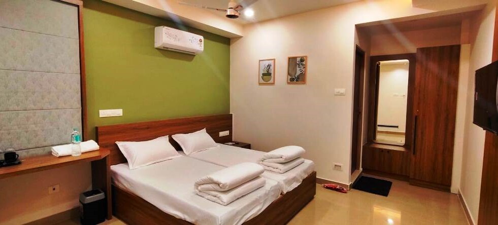 Malappuram Residency  - Tap to explore photos