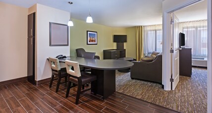Candlewood Suites San Angelo Room Type - 1 Queen 1 Bedroom Suite Comm Access