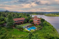 Vistara Resort