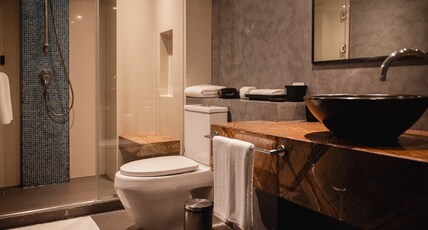 RakYim Siam - Sukhumvit 15 Room Type - Superior King Room