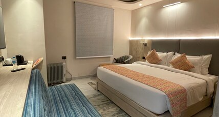 Hotel Divine Vista Room Type - Deluxe Room