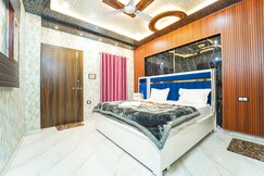 Omji Ashram - Darshan Bhawan | 2km from Ram Temple