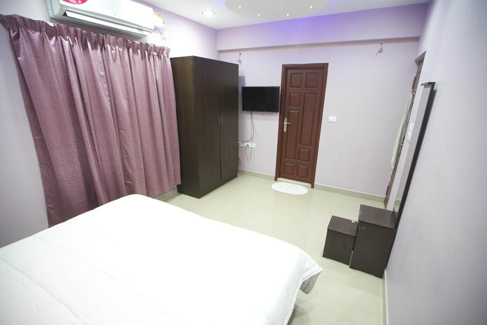 Max Classic Serviced Apartment - Tap to explore photos