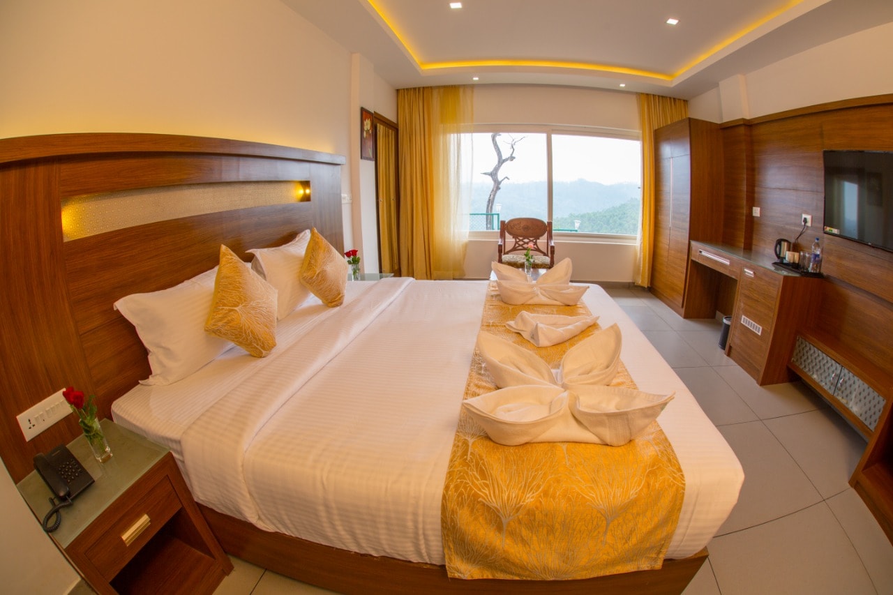 The Lake View Resort Munnar - Tap to explore photos
