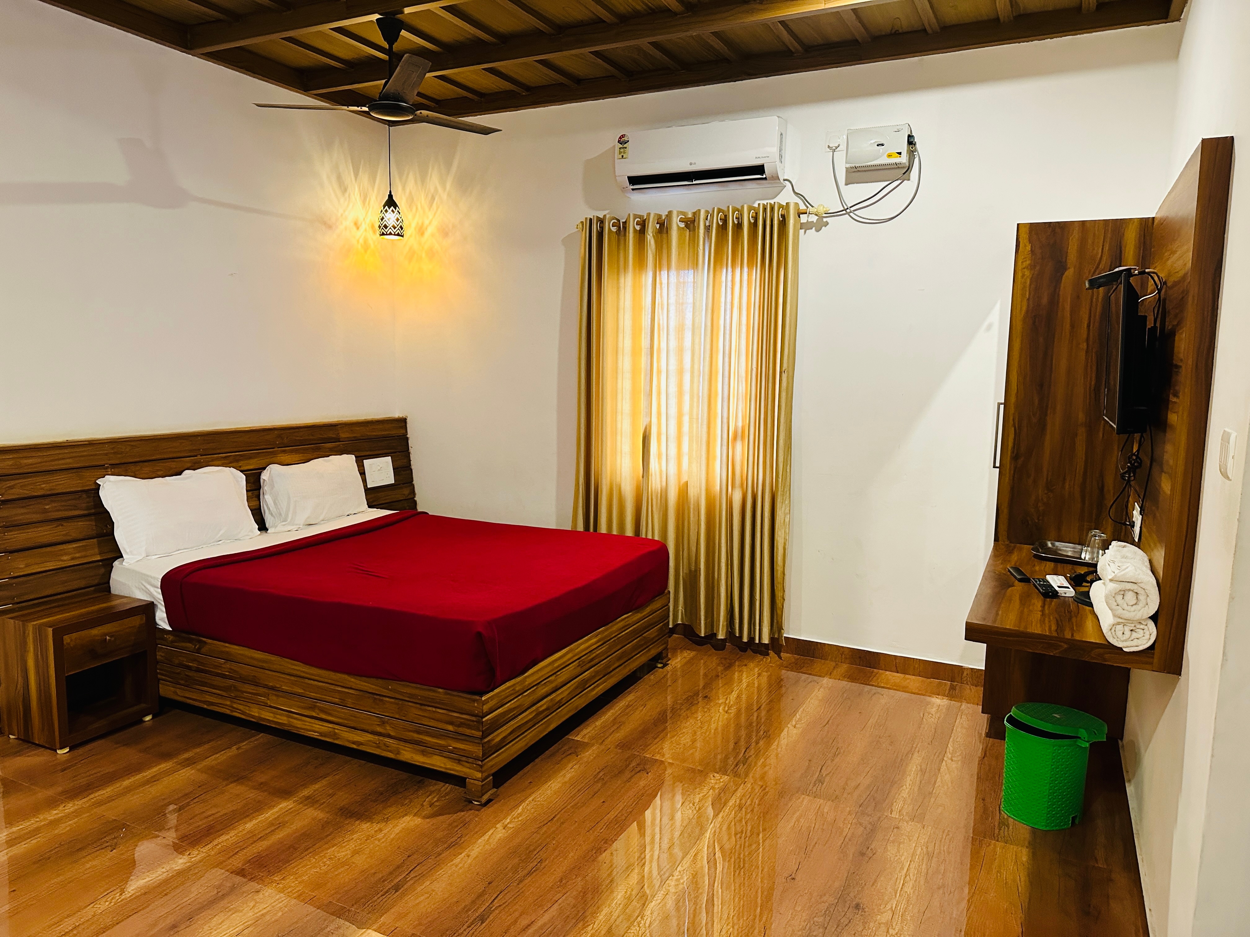 Mount View Cottages - Tap to explore photos