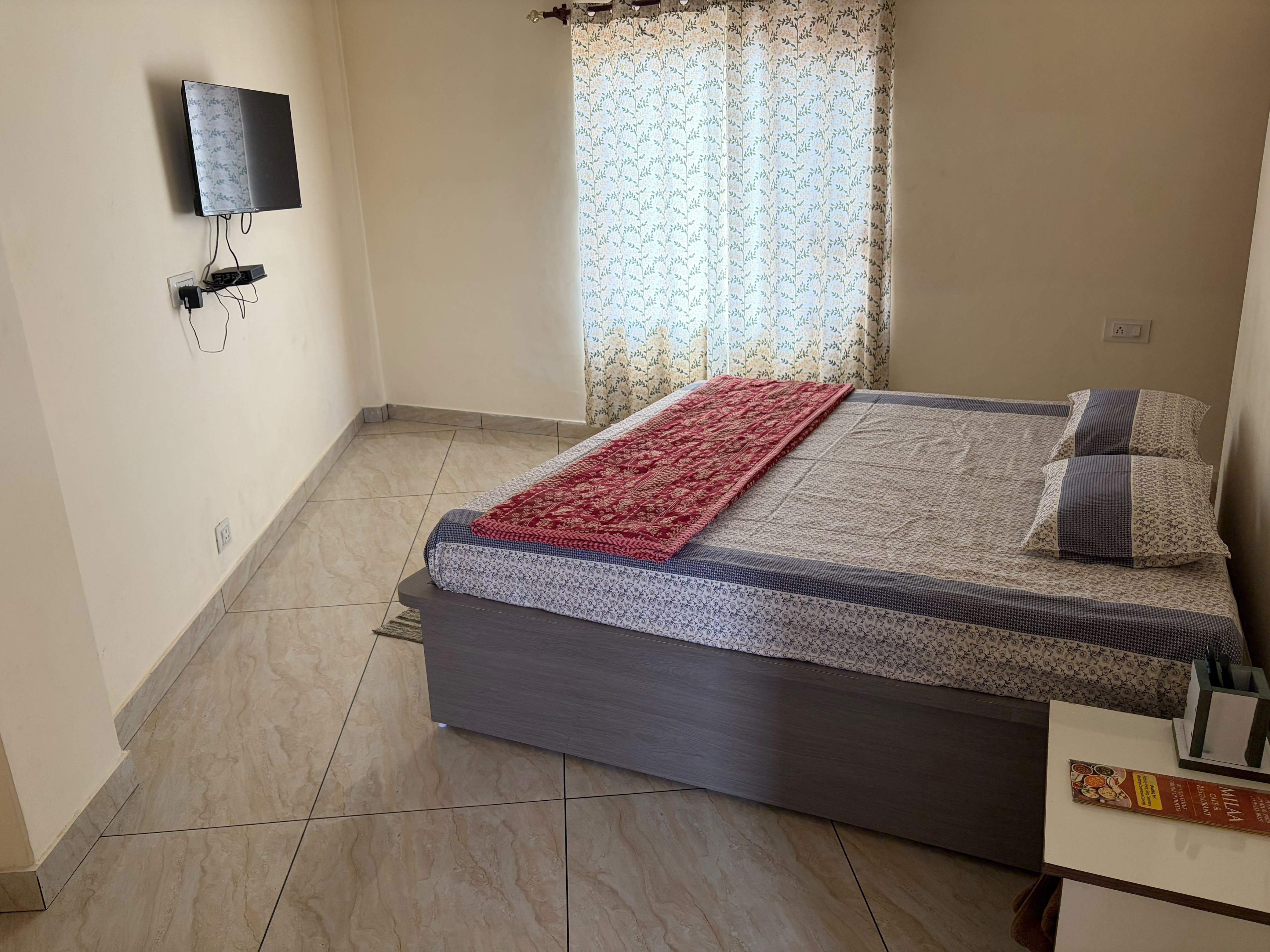 Garg Homestay - Tap to explore photos