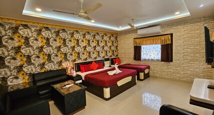 Hotel Landmark Puri, Near to Sea Beach Room Type - AC Triple Beds Suite with Sea View Hotel Landmark Puri, Near to Sea Beach Room Type - AC Triple Beds Suite with Sea View