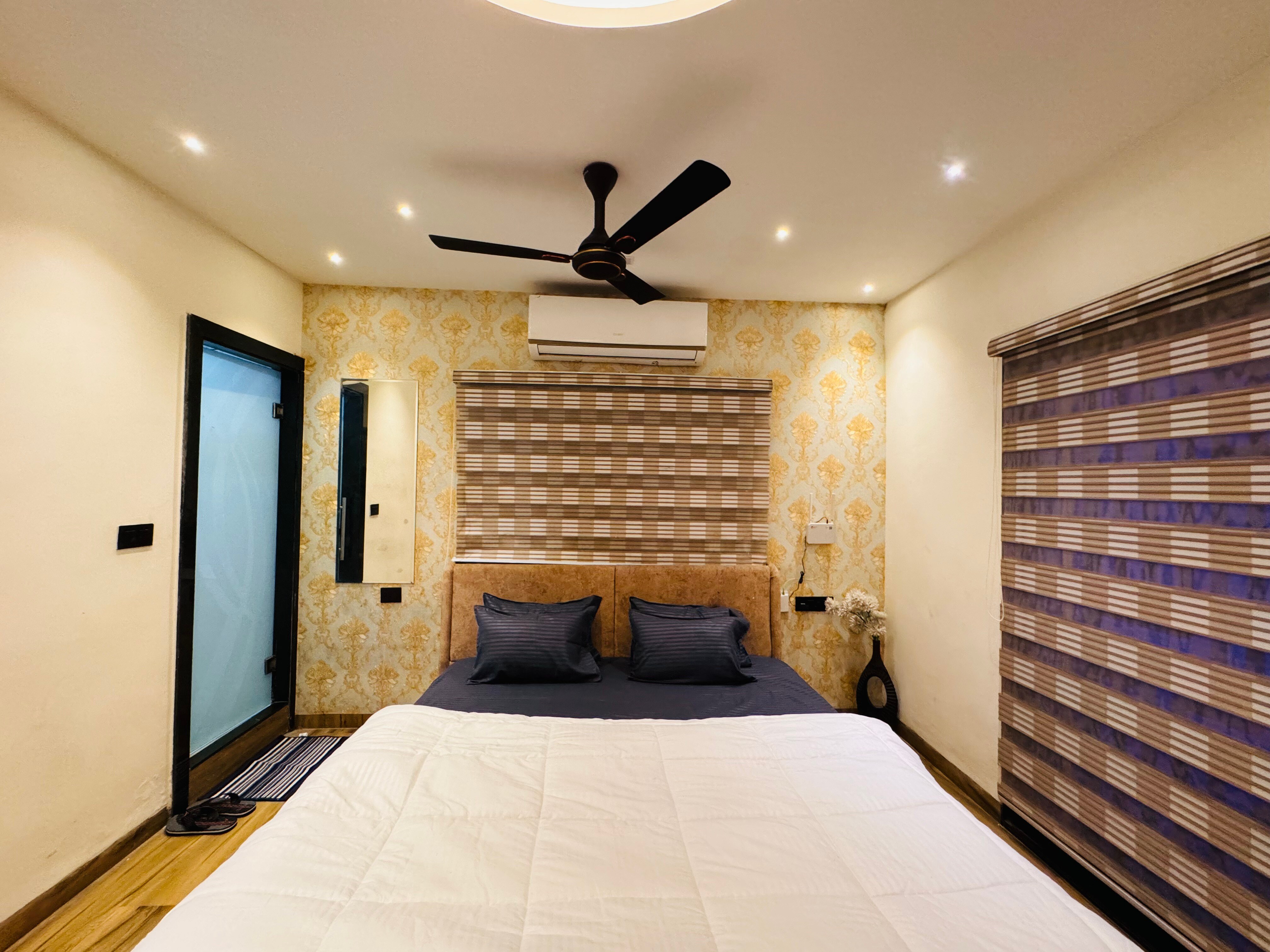Home Escape Luxe 2BHK Penthouse Near LIG Square - Tap to explore photos