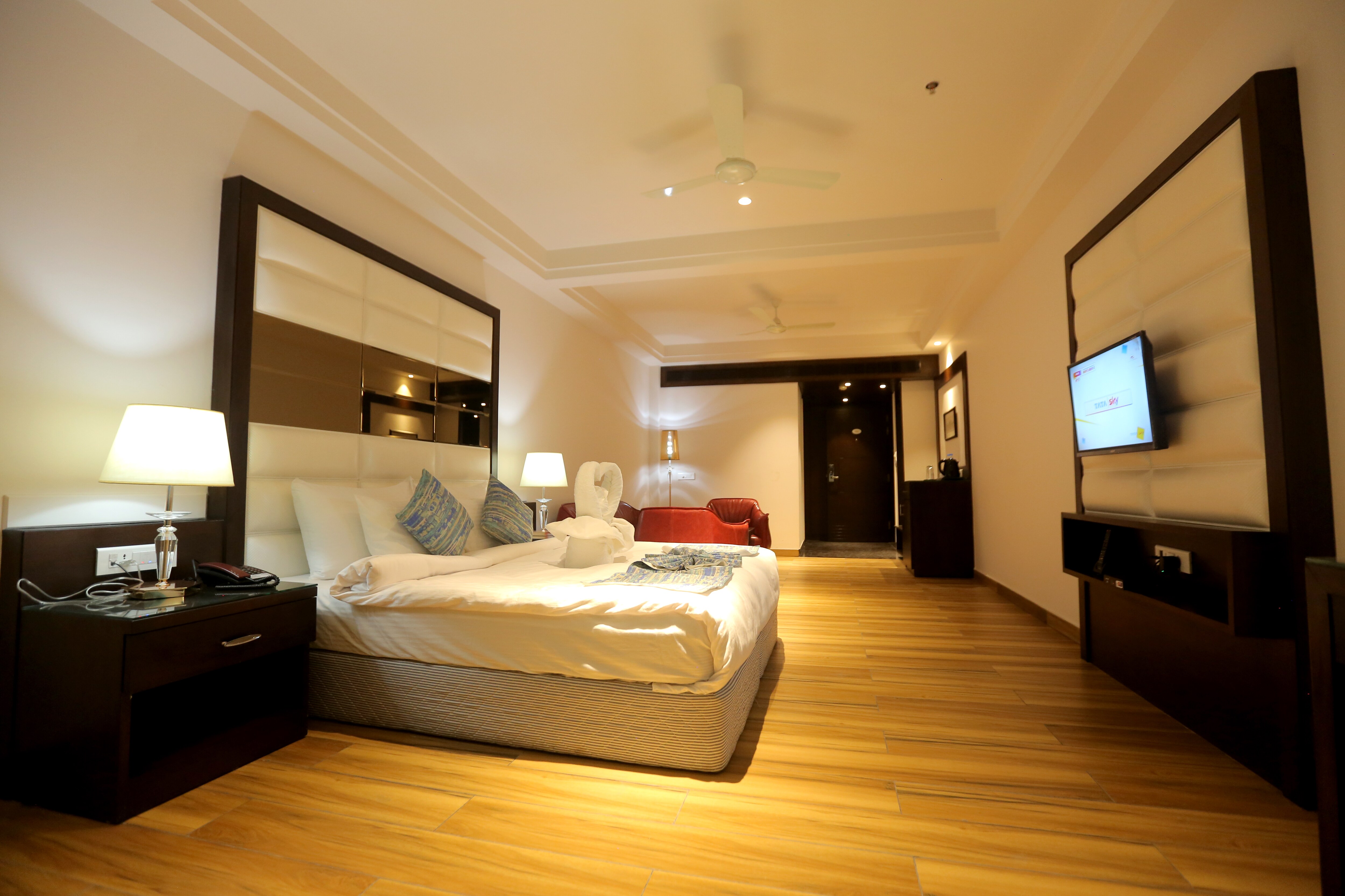 Hotel Stella Continental - Tap to explore photos