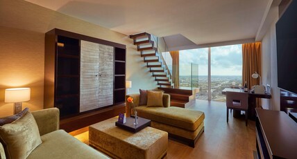 Hyatt Regency Barcelona Tower Room Type - Loft Panoramic View