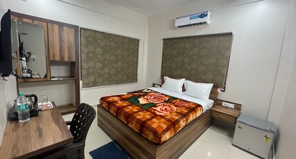 Hotel Royal Residency Room Type - Double Occupany Delux Room