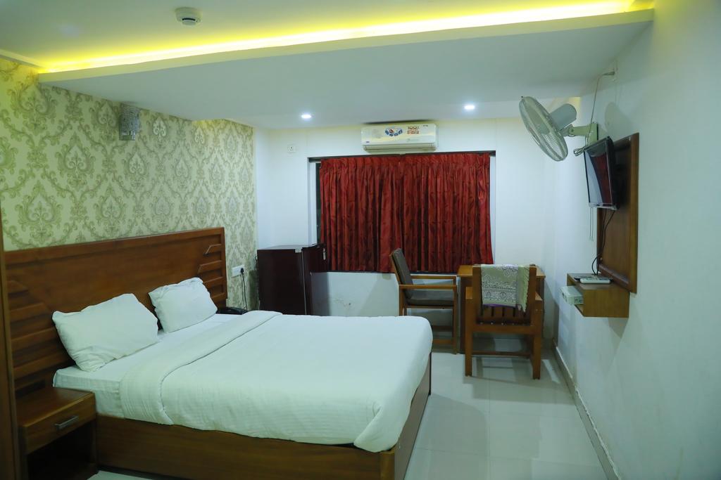 Bab Al Shifa Residency - Tap to explore photos