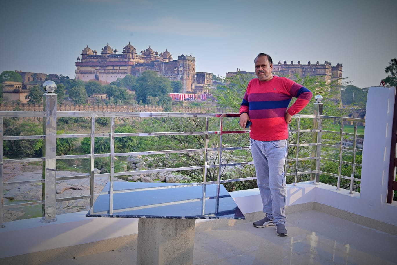 Hotel Siya Shree Ram - Tap to explore photos