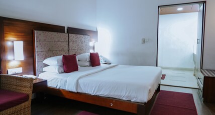 Hotel Devaragam by KP Namboodiris Room Type - Superior Room