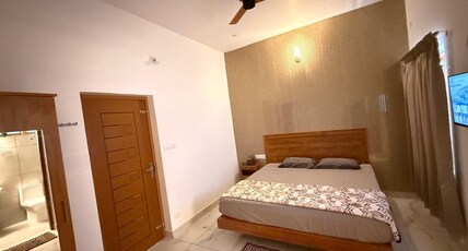 ELORA CREST MUNNAR HOMESTAY Room Type - Bedroom 1