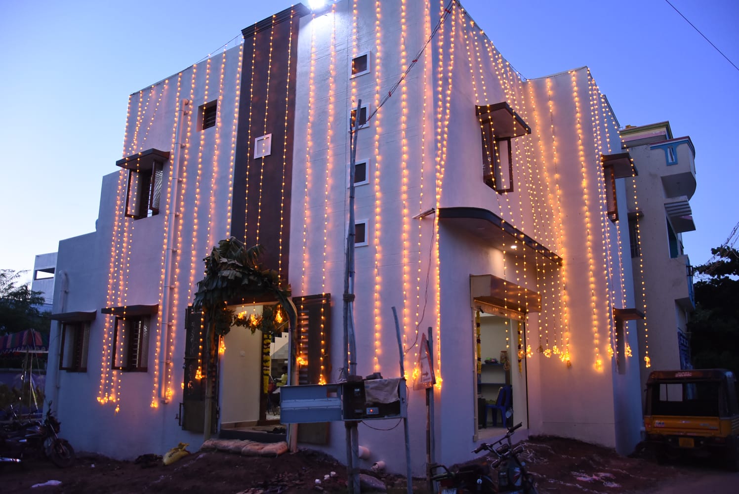 Priya Home stay - Tap to explore photos