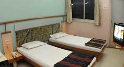 Hotel Shiv Parvati Room Type - Deluxe Non-AC Room