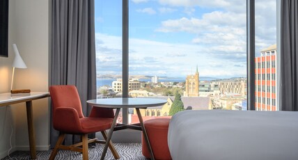 Crowne Plaza HOBART Room Type - 2 Double Standard Lounge Access Harbour View