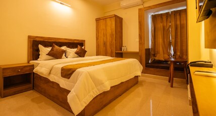 Uptown Suites Room Type - Executive Room