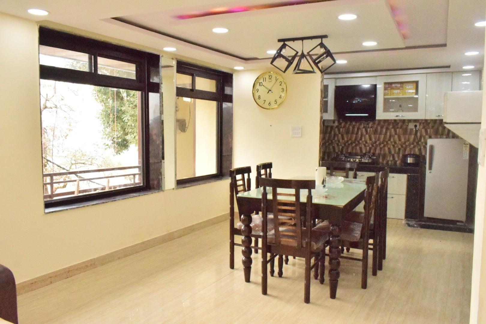 Rudhraksh Rooms in a Villa - Tap to explore photos