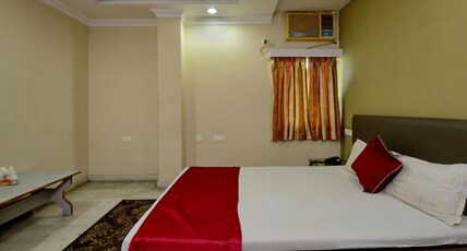 Golden Inn ,Dankuni Room Type - Standard Room ac