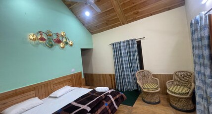 Silent Meadows The Log Huts Room Type - Hut 1