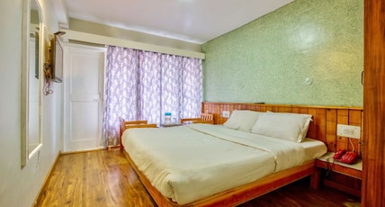 Hotel Monalisa Room Type - Deluxe Double Room (Private Balcony) Hotel Monalisa Room Type - Deluxe Double Room (Private Balcony)