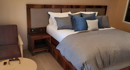 Hotel Dekiling Room Type - Family Suite with Mountain View Hotel Dekiling Room Type - Family Suite with Mountain View