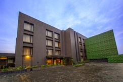 Purple Elephant Luxury Hotel