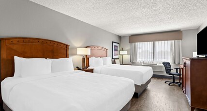 Best Western Plus At Lake Powell Room Type - Suite-2 Queen Beds, Non-Smoking, Family Room, Living Room, Couch, Microwave And Refrigerator, High S Best Western Plus At Lake Powell Room Type - Suite-2 Queen Beds, Non-Smoking, Family Room, Living Room, Couch, Microwave And Refrigerator, High S